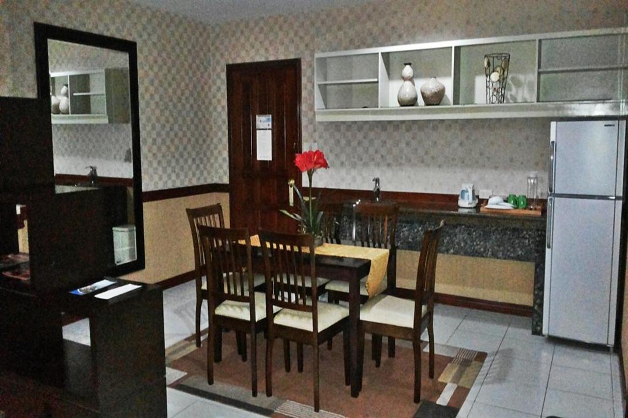 Subic Residencias Олонгапо Екстериор снимка