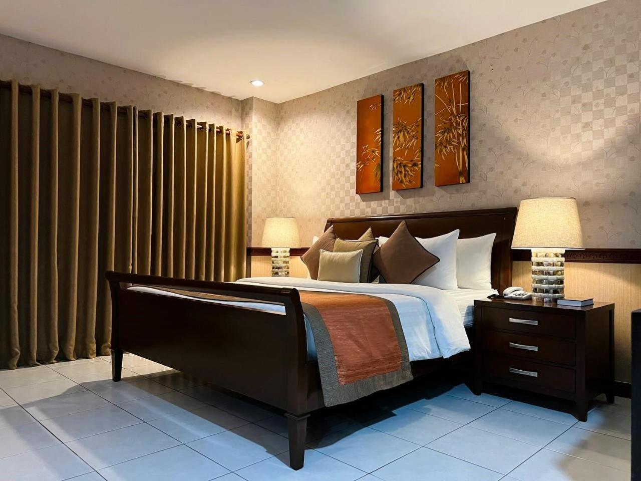 Subic Residencias Олонгапо Екстериор снимка